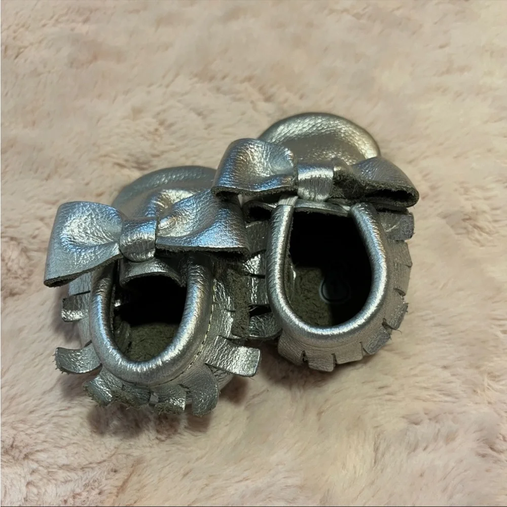 Silver Coral Pear Baby Moccasins Size 1